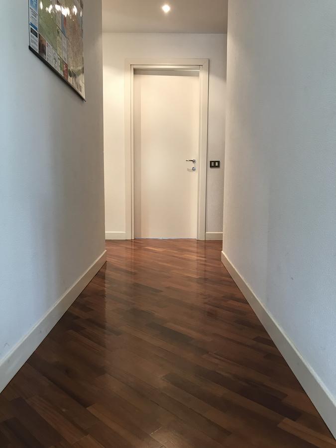 Guesthouse Flora Lodi Ngoại thất bức ảnh